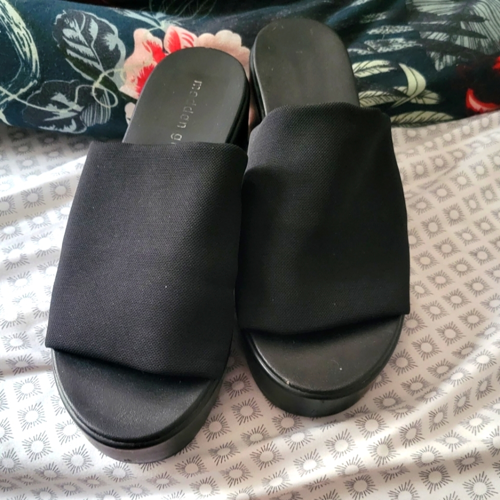 Vintage Steve Madden Clogs